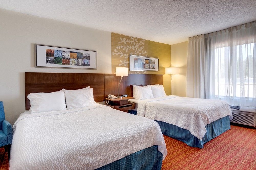 Fairfield Inn And Suites By Marriott Potomac Mills Вудбридж Экстерьер фото
